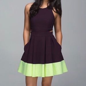 LULULEMON ATHLETICA | RARE AWAY DRESS
